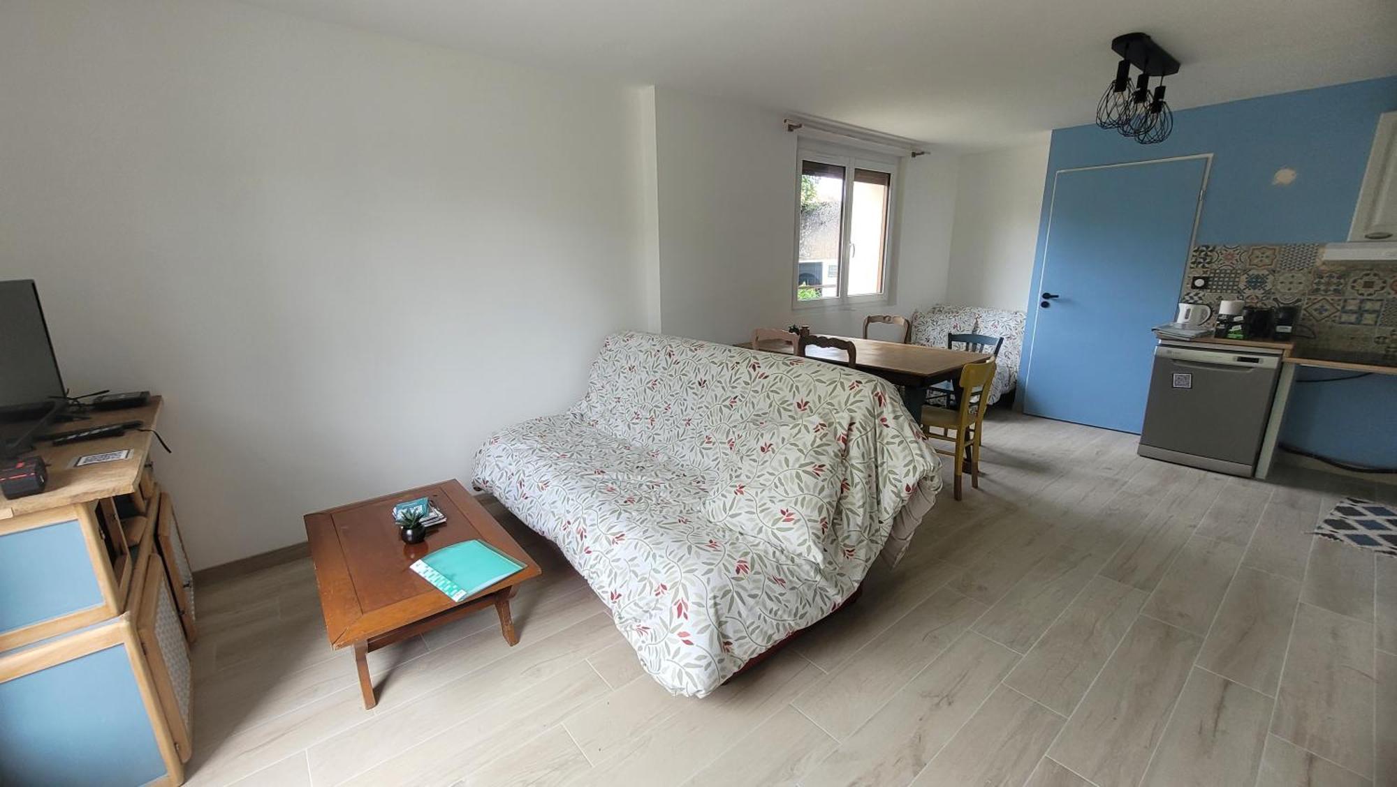 Le Truc En Plus, Accessibles Pmr, Appartement 45 M2 Mitoyen Dans Une Maison Avec Un Autre Appartement Guérard Buitenkant foto