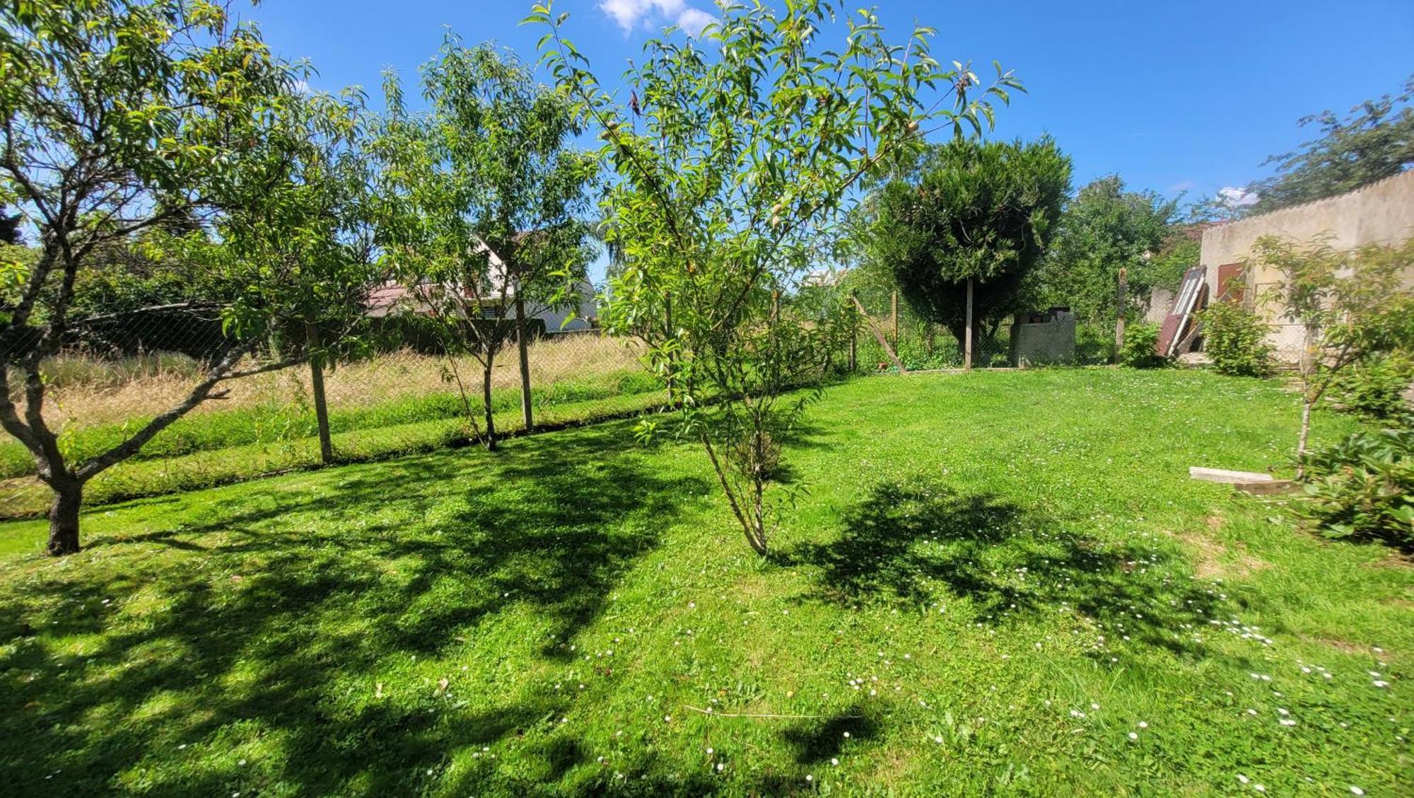 Le Truc En Plus, Accessibles Pmr, Appartement 45 M2 Mitoyen Dans Une Maison Avec Un Autre Appartement Guérard Buitenkant foto